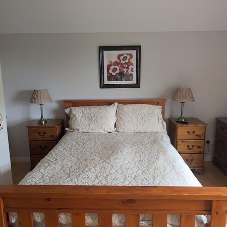 Clare House Bed & Breakfast 巴利卡斯尔 外观 照片